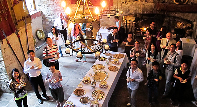 福先生古堡之旅