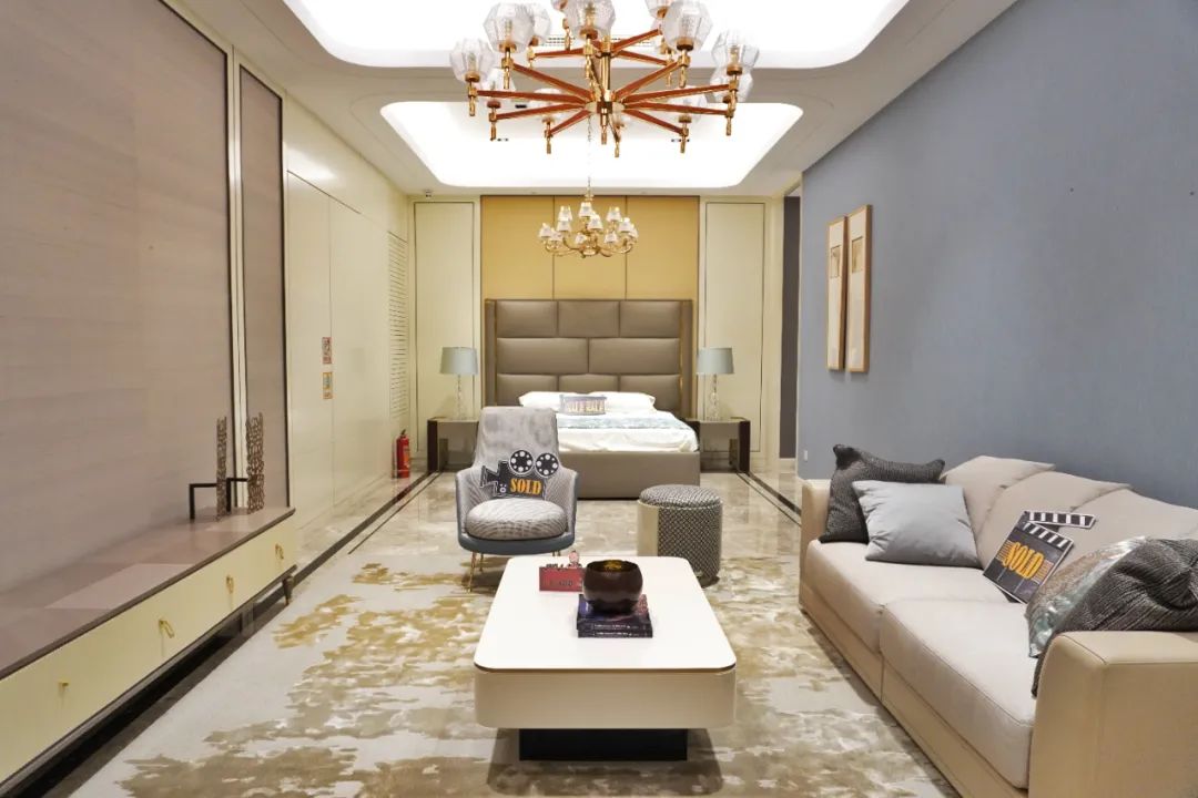 1661494014190273vlcR.jpg 1.jpg